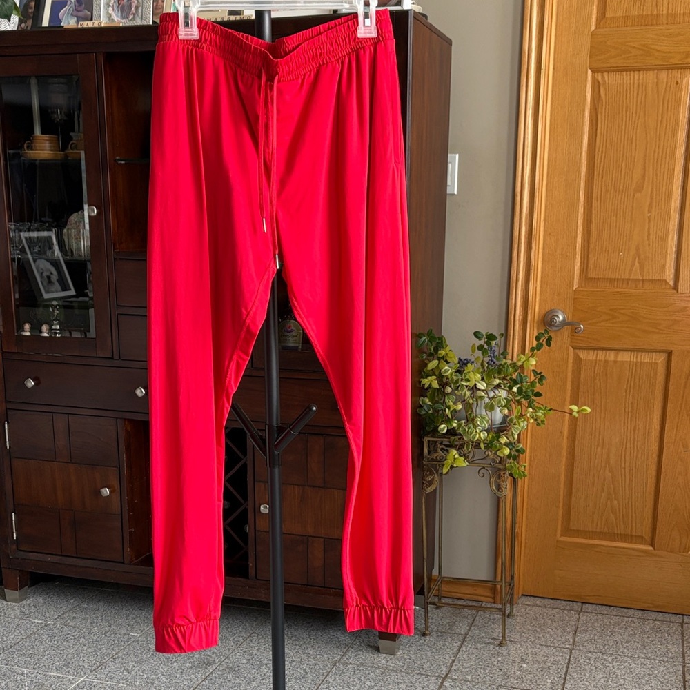 Zyia Red Track pants with Gold Zipper Detail Sz XL